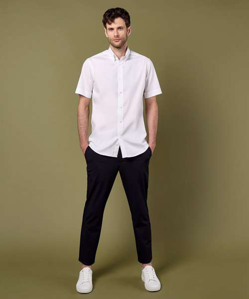 Premium Oxford shirt short-sleeved (tailored fit)