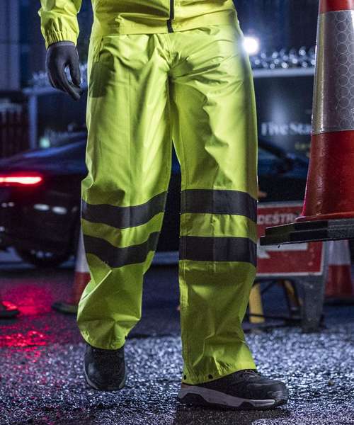 Hi-vis pro pack-away trousers