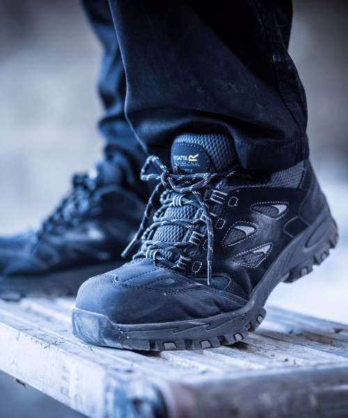Mudstone S1P safety trainers
